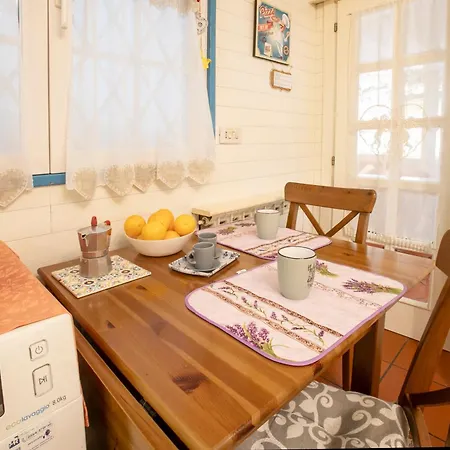 Maison Renee *