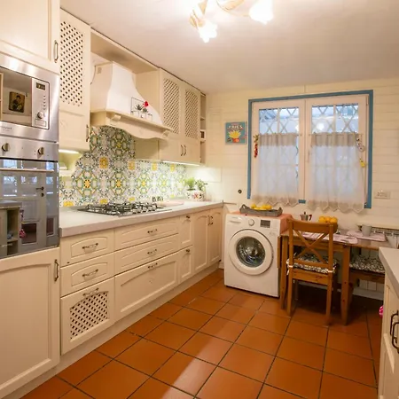 Apartament Maison Renee *