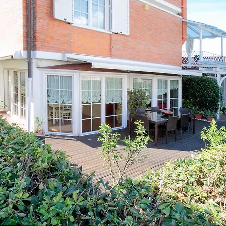 Maison Renee Apartament Viareggio
