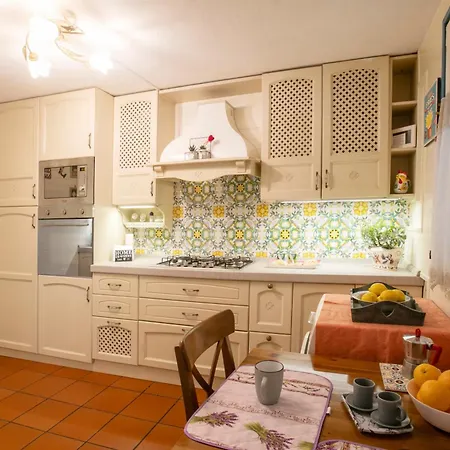 Maison Renee Apartment