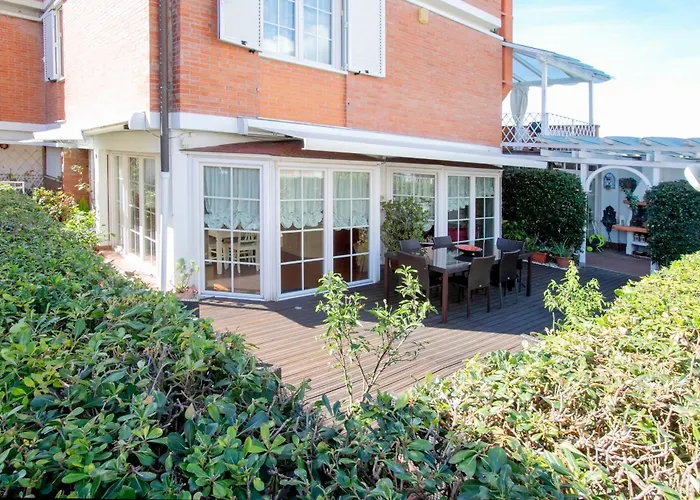 Maison Renee Apartment Viareggio